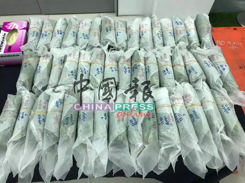 《吉隆坡》一包售價10令吉,一天賺500令吉,前公務員夫婦被捕~