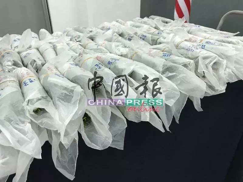 《吉隆坡》一包售價10令吉,一天賺500令吉,前公務員夫婦被捕~