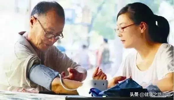 每天鍛鍊,病卻沒少?人到中年,這件事比運動更重要~