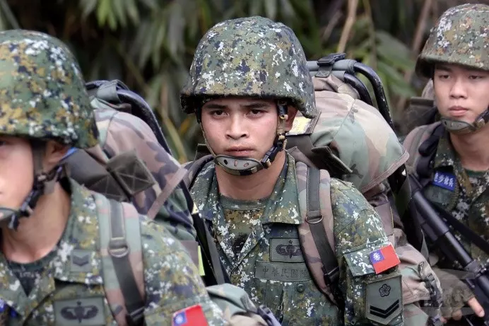 國軍「小蜜蜂」大破敵營! 他曝演習奇招:民用坦克輕鬆穿越防線