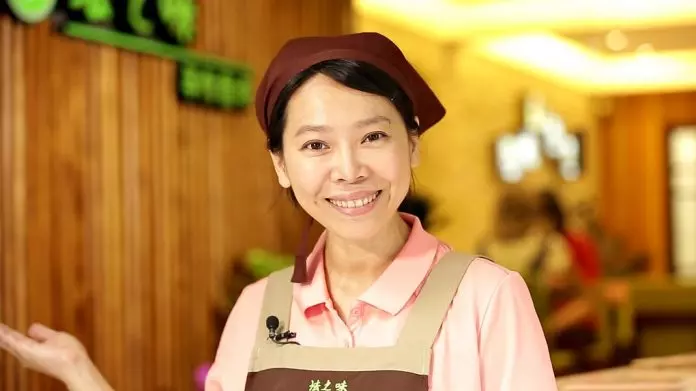 月營收破40萬!曾心梅改賣包子「才3年就倒光」 她無奈透露「都怪一例一休」網友抓包:先怪自己