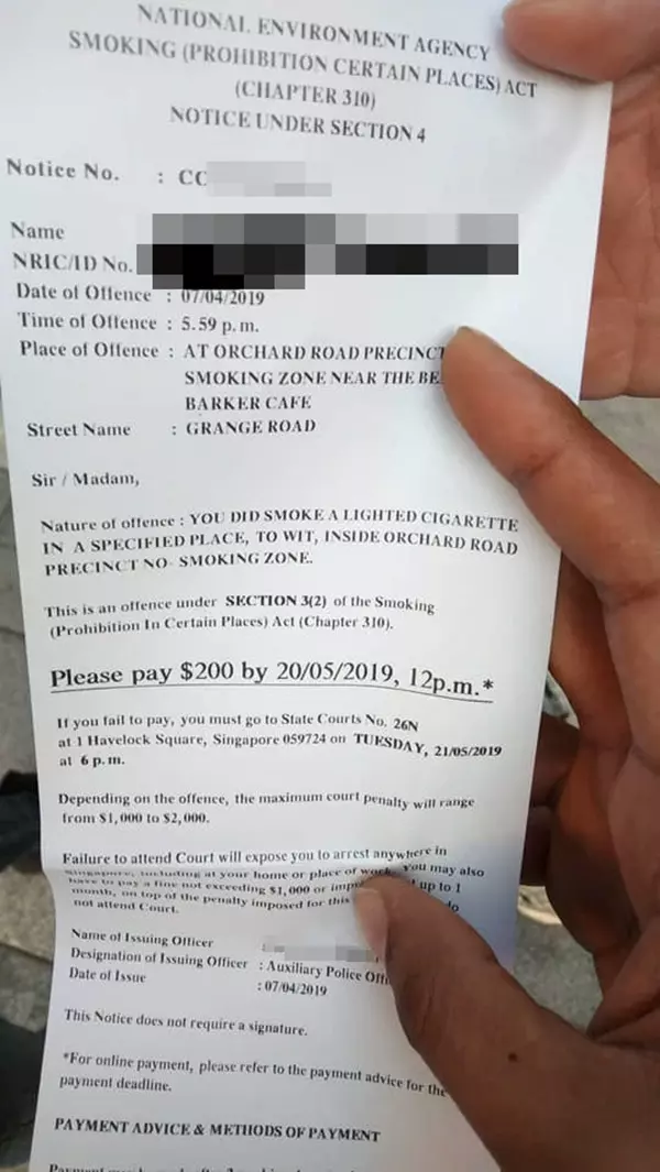 新加坡烏節路的小黃格「爆滿」,還有一堆人排隊「入格」~