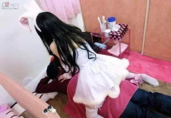23張照片讓我笑到肚子痛!妹子的胸好挺啊!美女,風太大了,再不躲起來就要掉出來了!
