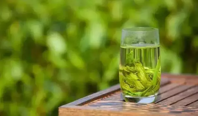 健康收藏 | 最佳喝茶養生時間表,附茶葉品鑑