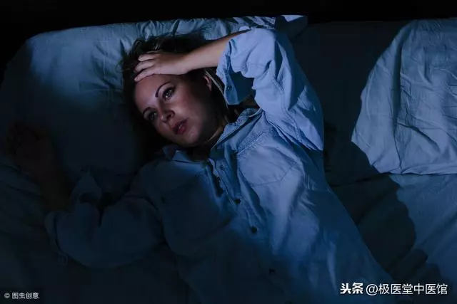 按手腕一穴位睡得香中醫談「心經」妙用