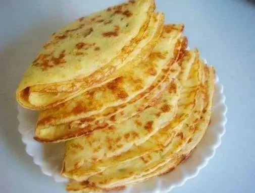 一個雞蛋,半碗水,3分鐘就能出鍋的美味「早餐餅」,孩子天天早上點名要吃!