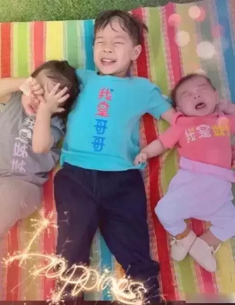 難怪郭晶晶忽胖忽瘦,原來三寶都一歲了……