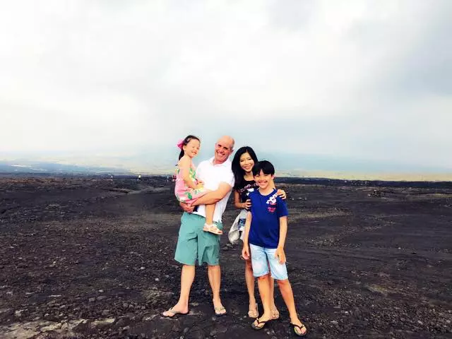 李愛綺婚後超幸福!洋尪買房「接嶽父母同住」幫她圓夢 7口三代同堂人人稱羨