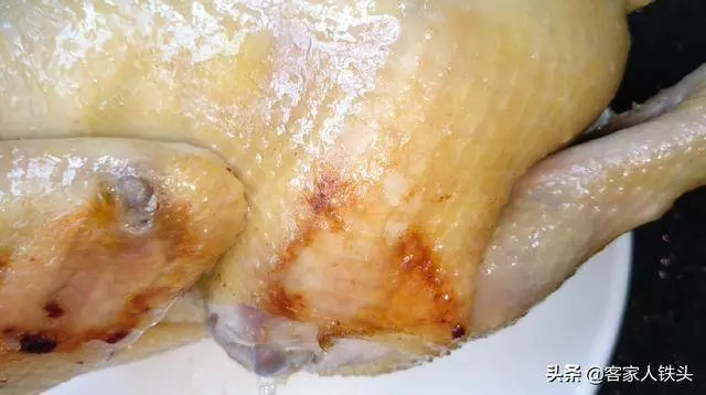吃雞,就愛這一個電飯鍋懶人做法,出鍋咸香好吃,1人能吃完1整隻