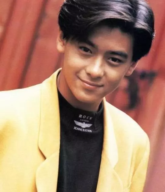 當年一言不合就提分手,43歲娶嬌妻生3子,林心如27字報仇雪恨