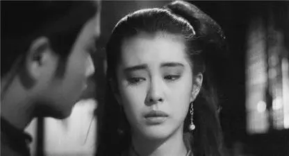 (年過40還沒人娶的13位女星,個個都國色天香,你最想把誰娶回家?