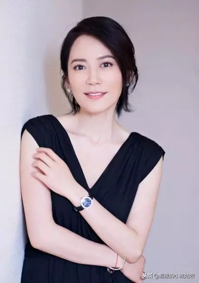(年過40還沒人娶的13位女星,個個都國色天香,你最想把誰娶回家?