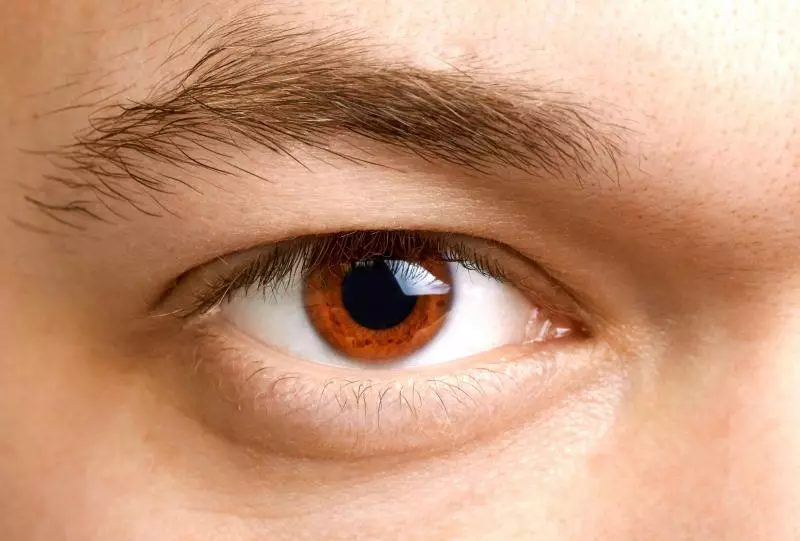 肝不好,眼知道?若眼睛沒出現3種現象,恭喜你的肝還很健康