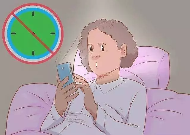 人到中年,經常半夜醒來睡不著?醫生:可能是5種大病的徵兆,別再忽視了!