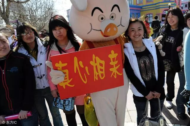 三年未回家,準備回家辦離婚,看到家裡一幕,我淚流滿面!