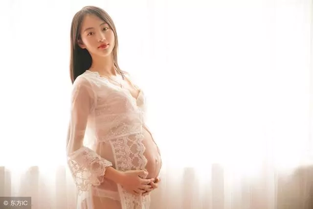 妹妹生孩子,我去醫院陪產,聽到妹夫說一話,我怒扇其耳光!