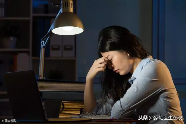 長期過了十二點,還沒睡覺的人,身體會受到5個傷害!
