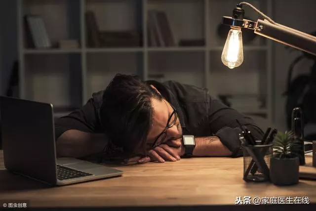 長期過了十二點,還沒睡覺的人,身體會受到5個傷害!