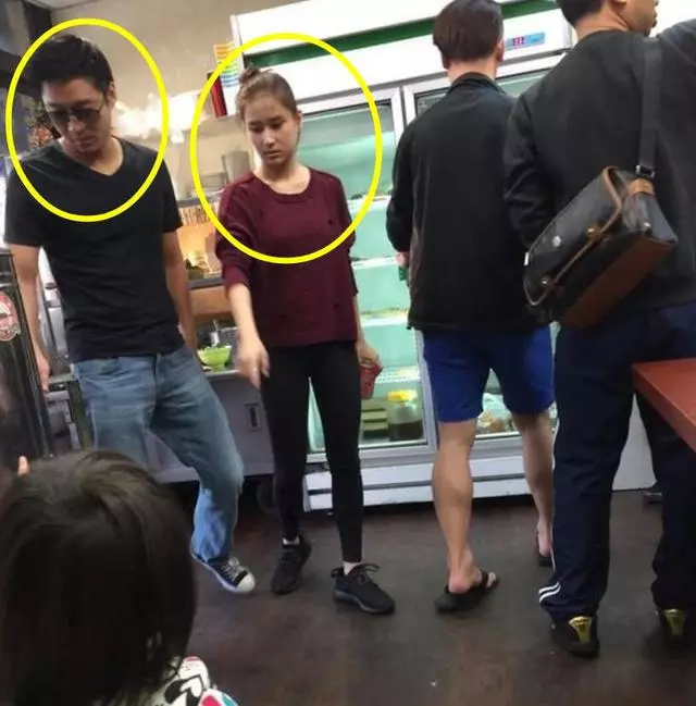 何超蓮跟竇驍戀愛,何超盈即將生娃,陰謀論上線:賭王快不行了!