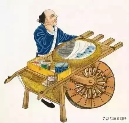 信任、才靠近,靠近、才交心