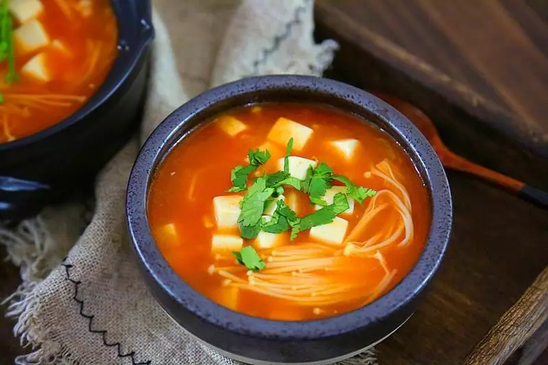 5道豆腐湯,簡單易做,飯前喝一碗,全身冒汗,應對降溫正適合