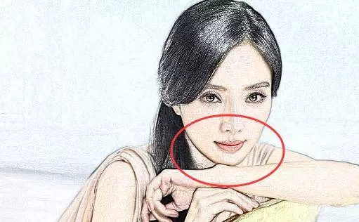 5種克夫的女人面相,拖垮男人的事業,一分錢也留不住!