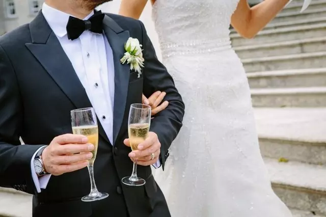 懷孕4個月被退婚!男友冷冷嗆「妳自己養我給7000」 她落淚「為了1000元」變單親媽媽