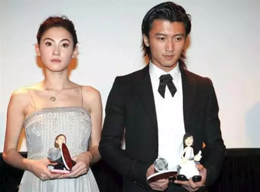 謝霆鋒時隔七年,終於說出了離婚真相,總算還張柏芝清白了:好的婚姻,都藏在生活的細節裡