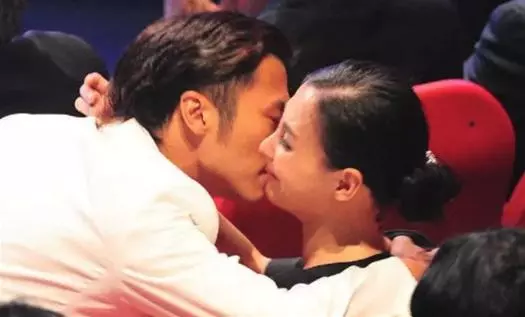 謝霆鋒時隔七年,終於說出了離婚真相,總算還張柏芝清白了:好的婚姻,都藏在生活的細節裡