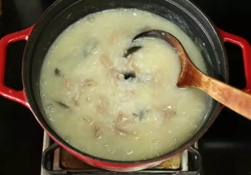 正宗皮蛋瘦肉粥,肉嫩粥鮮的秘訣,9成人做錯,關鍵一步只花5秒
