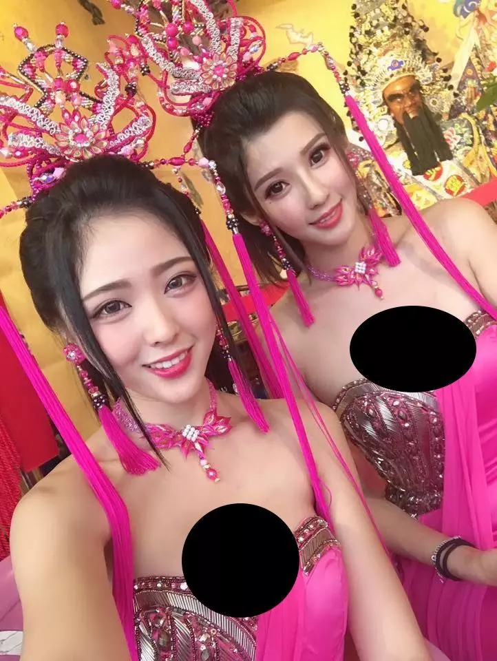 神級仕女出現在高雄玄鳳堂祭典!信徒:該南下了