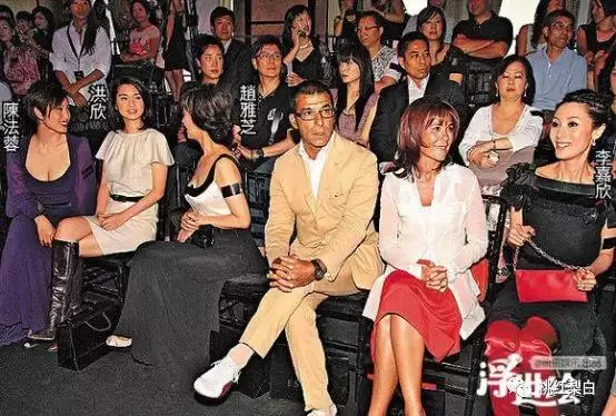 跟李嘉欣周慧敏搶男人敗北,未婚夫卷2.8億跑路,再美有何用?