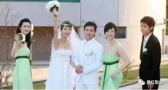 跟李嘉欣周慧敏搶男人敗北,未婚夫卷2.8億跑路,再美有何用?