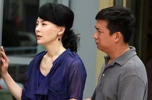 離婚當天家公叫我退彩禮,還被小姑打,第二天家公神色全變了!