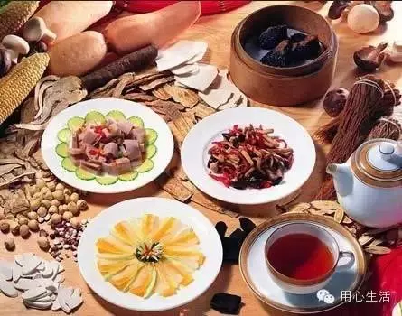 體內濕氣不除,睡再久也不夠!一碗湯去濕氣又瘦身!對水腫型肥胖超有效,還可降血脂...