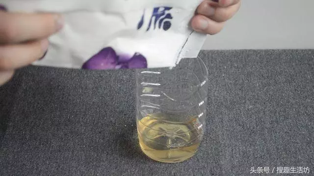 睡覺總被蚊子咬?教你自製驅蚊液,放在房間裡,蚊子來多少死多少...