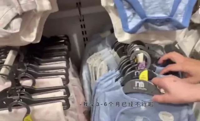 張柏芝分享三胎兒子動態,小王子長得好快,比同齡孩子大不少!