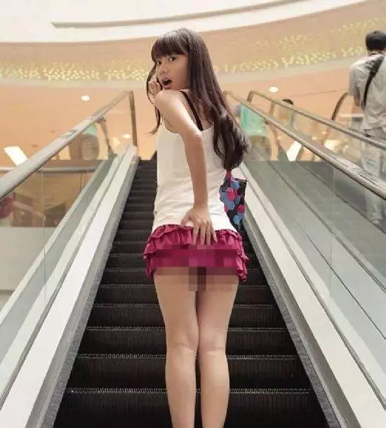 新加坡人父偷拍成癮!竟錄下21個裙底春光視頻,大多數是SIM的女生