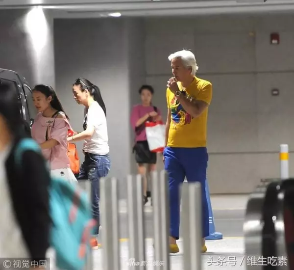 同是林瑞陽的兒女,為何曾哲貞的孩子顏值逆天!張庭的孩子卻難以描述!