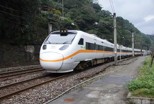 普悠瑪、太魯閣號賣站票被罵翻!台鐵:已通過安全測試