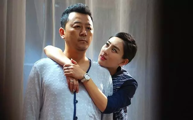 當一段婚姻走到盡頭,男人通常會有這幾種表現,女人要警惕