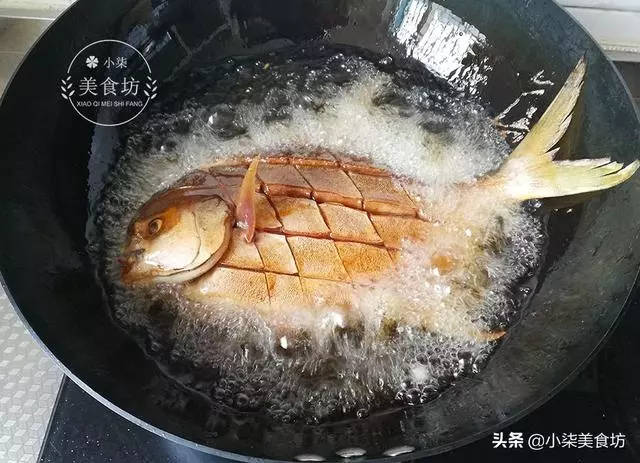 鯧魚最好吃做法,不用蒸,不用煎,招待客人必備,一次2斤不夠吃