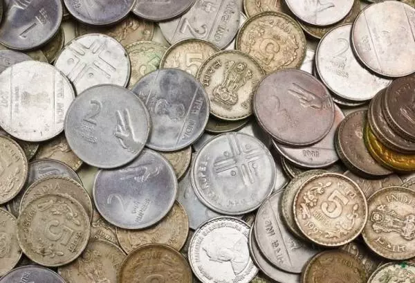 臥室枕頭下"放三枚硬幣",讓你財源滾滾來 !