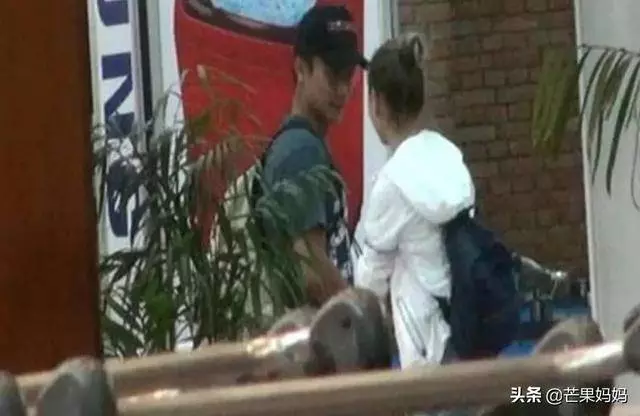 前男友變姐夫?兩姐妹搶男友?賭王一家就是部狗血電視劇啊