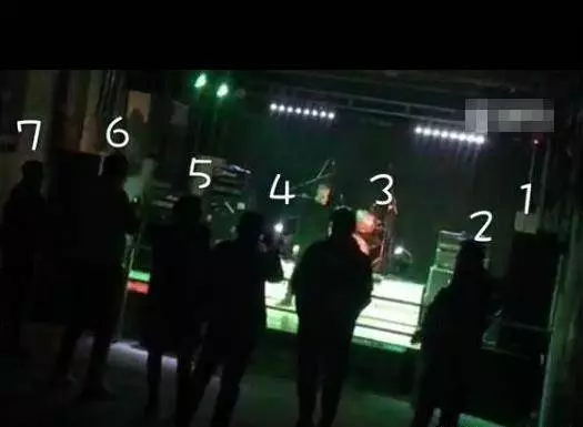 史上最冷清演唱會!八萬人場館只去了20人,包括掃地阿姨,場面尷尬到哭!
