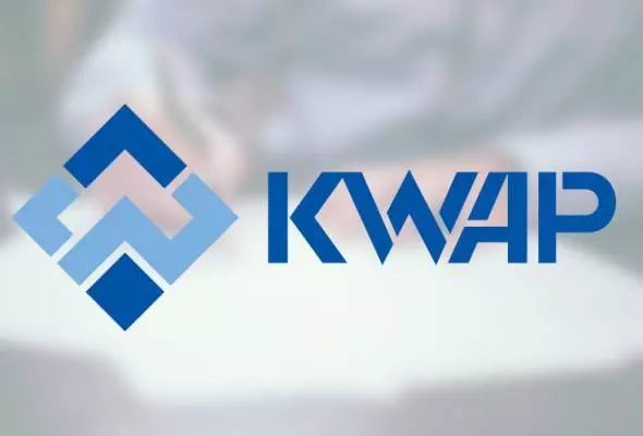 銀行經理再揭內幕!納吉就連退休公務員的錢也不放過?!