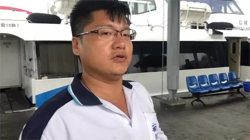 東琉線海豚伴遊 網友:根本鯨豚線