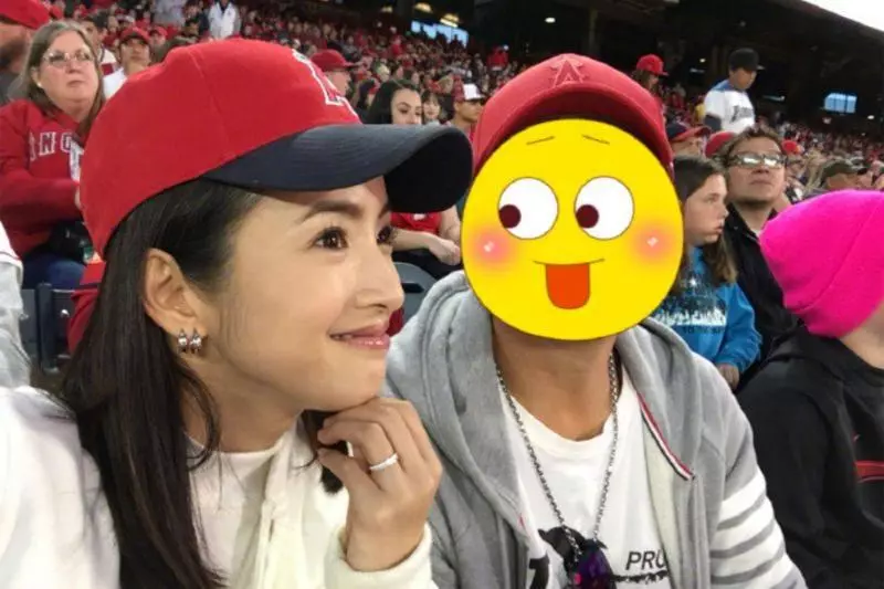 撒糖預警!女神林依晨宣告停工「積極做人」!罕見曬「老公正面照」,「站身後一個Move」甜爆!