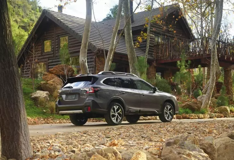終於有觸控大螢幕了!大改款Subaru Outback