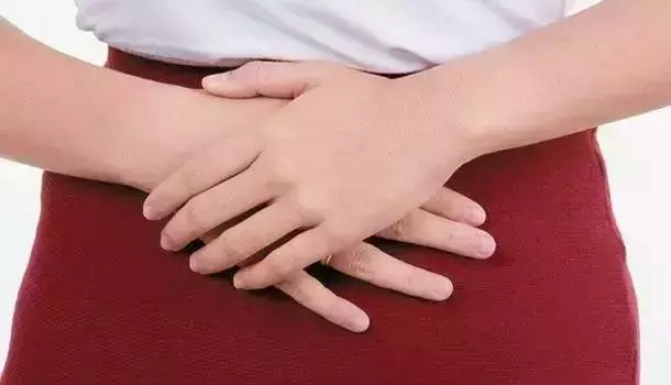 19歲女孩,查出宮頸癌,醫生再次警告:年輕人在一起,切莫太著急